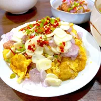 Snapdishの料理写真:Fermented Omelet “ไข่เจียวแหนม”|ดลพร เขมะสมบูรณ์さん