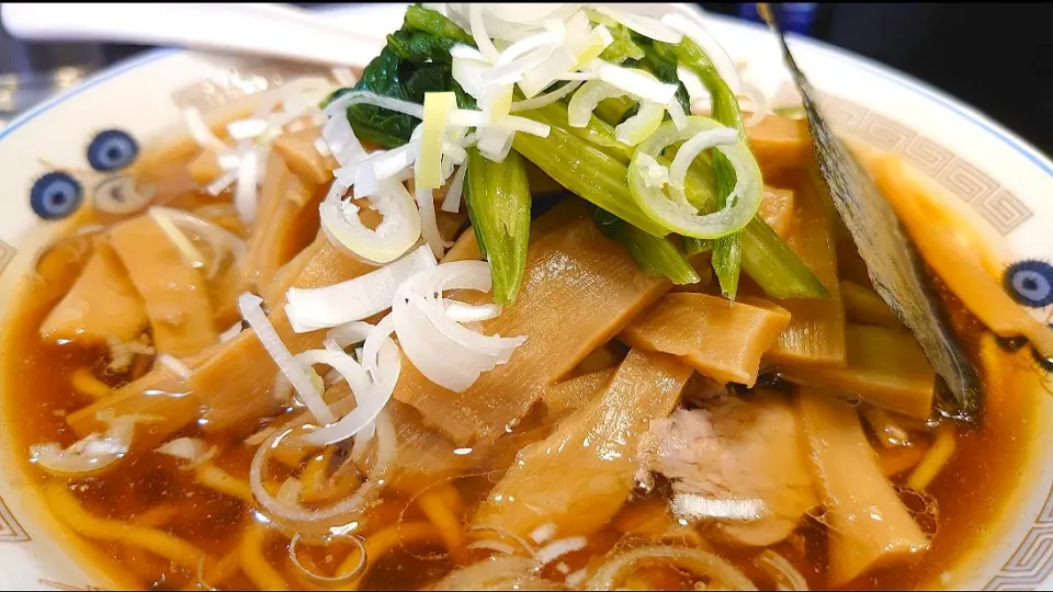 【2023年4月創業、8～14時】
えーちゃん食堂
ラーメン (1,000円)
＋メンマ (300円)
＠目黒9分
23097 (100,470)|大脇さん