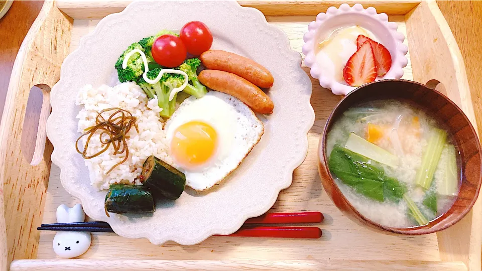 Snapdishの料理写真:朝昼兼用ご飯|ゆうかさんさん