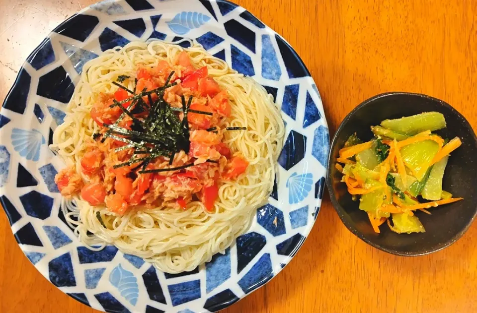 Snapdishの料理写真:2023 0426　トマトツナそうめん　チンゲン菜のナムル|いもこ。さん