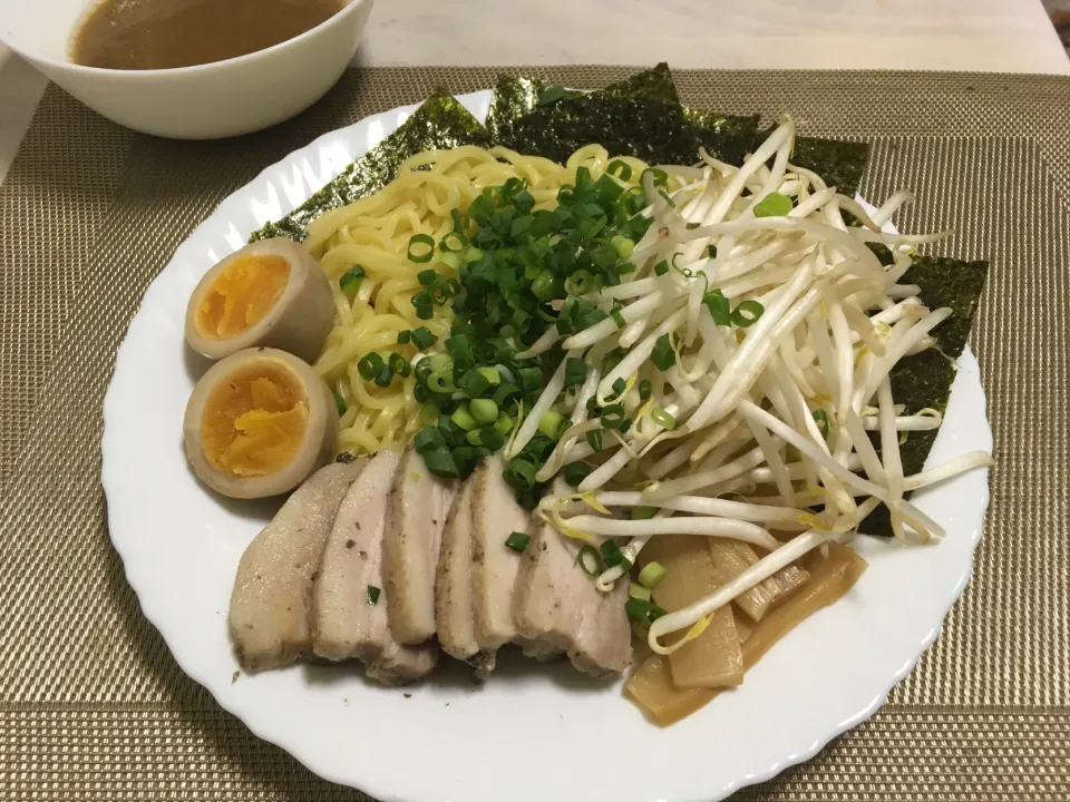 Snapdishの料理写真:濃厚魚介つけ麺|ももさん