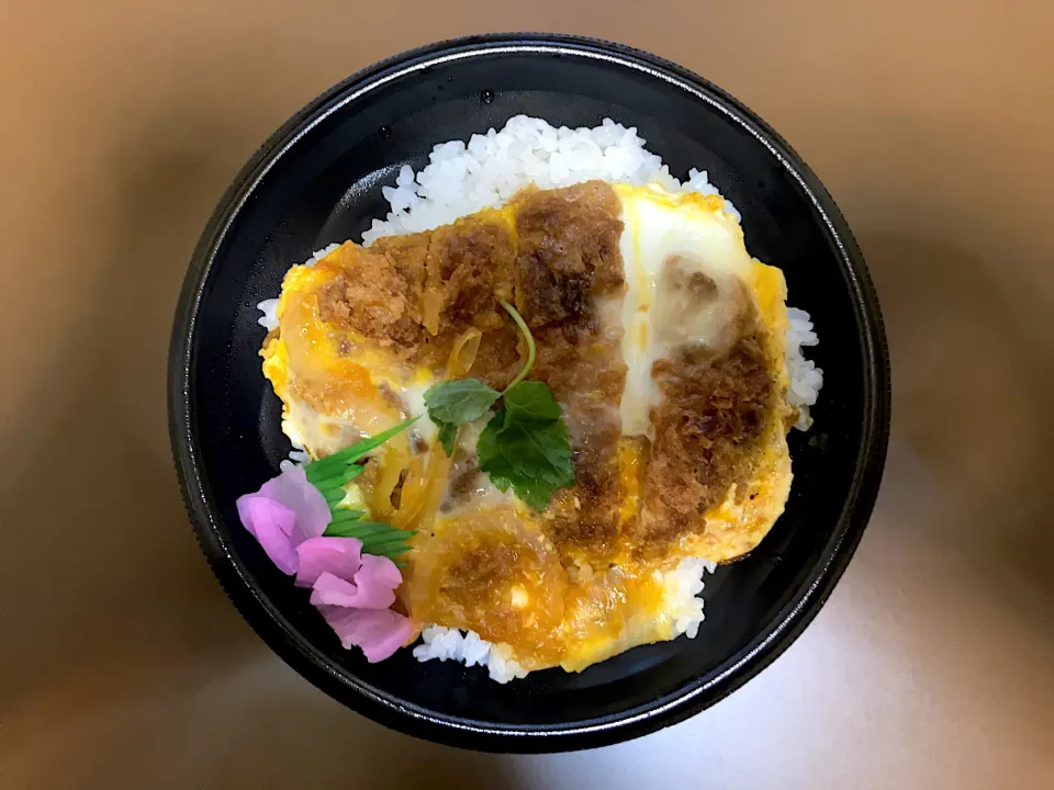 パケット カツ丼弁当|ばーさんさん