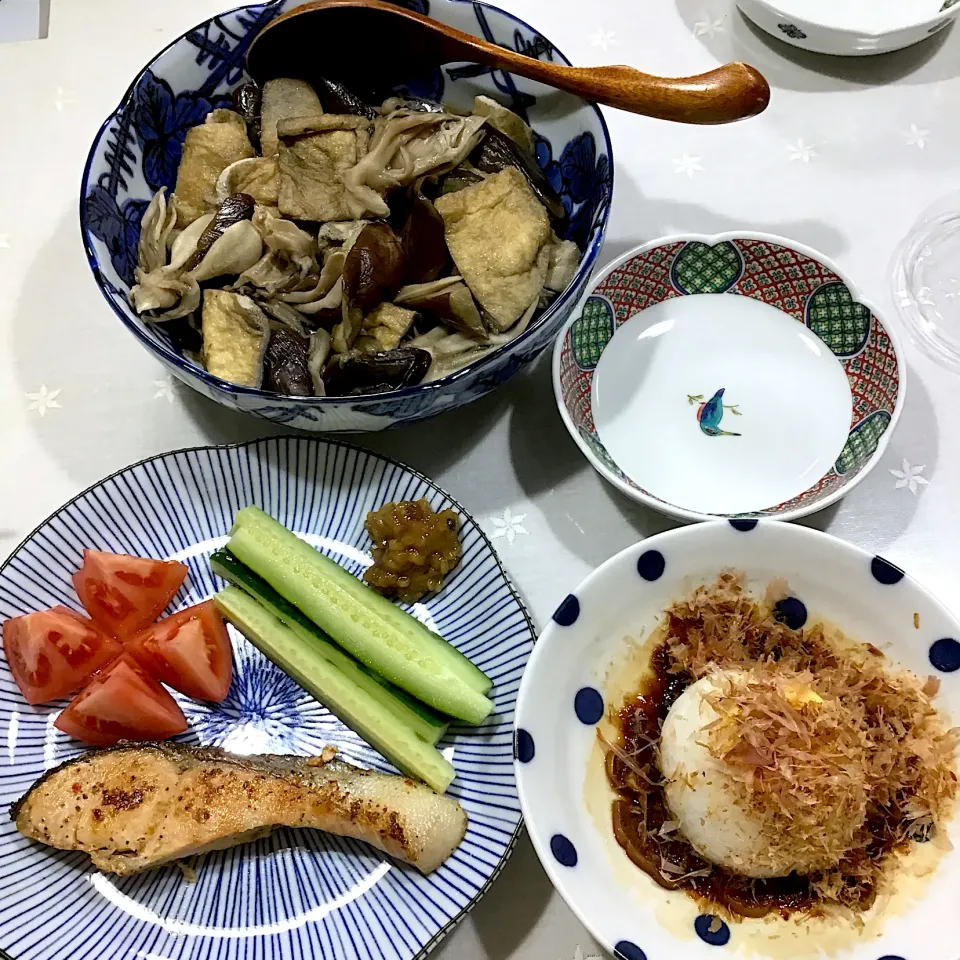 Snapdishの料理写真:co-opサーモンのバジルソテー|Yukikoさん