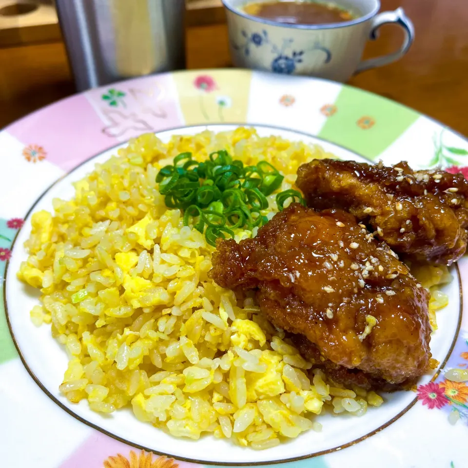 【玉子炒飯 甘辛鶏唐添え】|ristorante_sallyさん