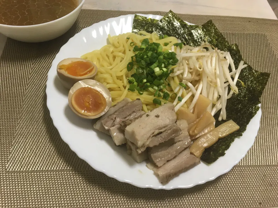 Snapdishの料理写真:濃厚魚介つけ麺|ももさん