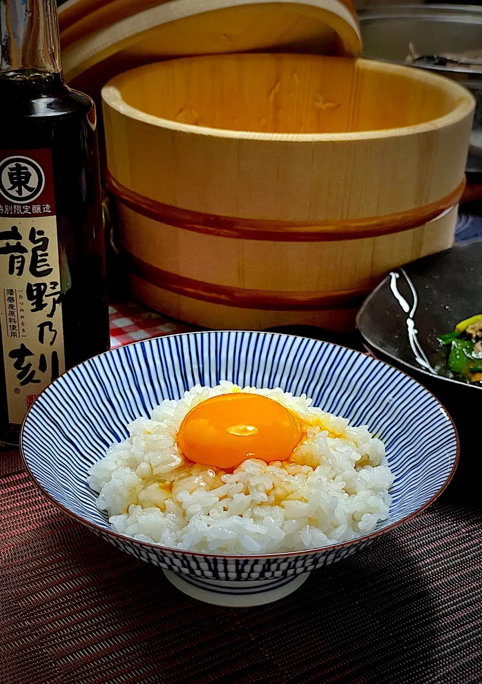 『合鴨の卵かけご飯』✨✨✨平飼いの有精卵だよ。😁|イチロッタさん