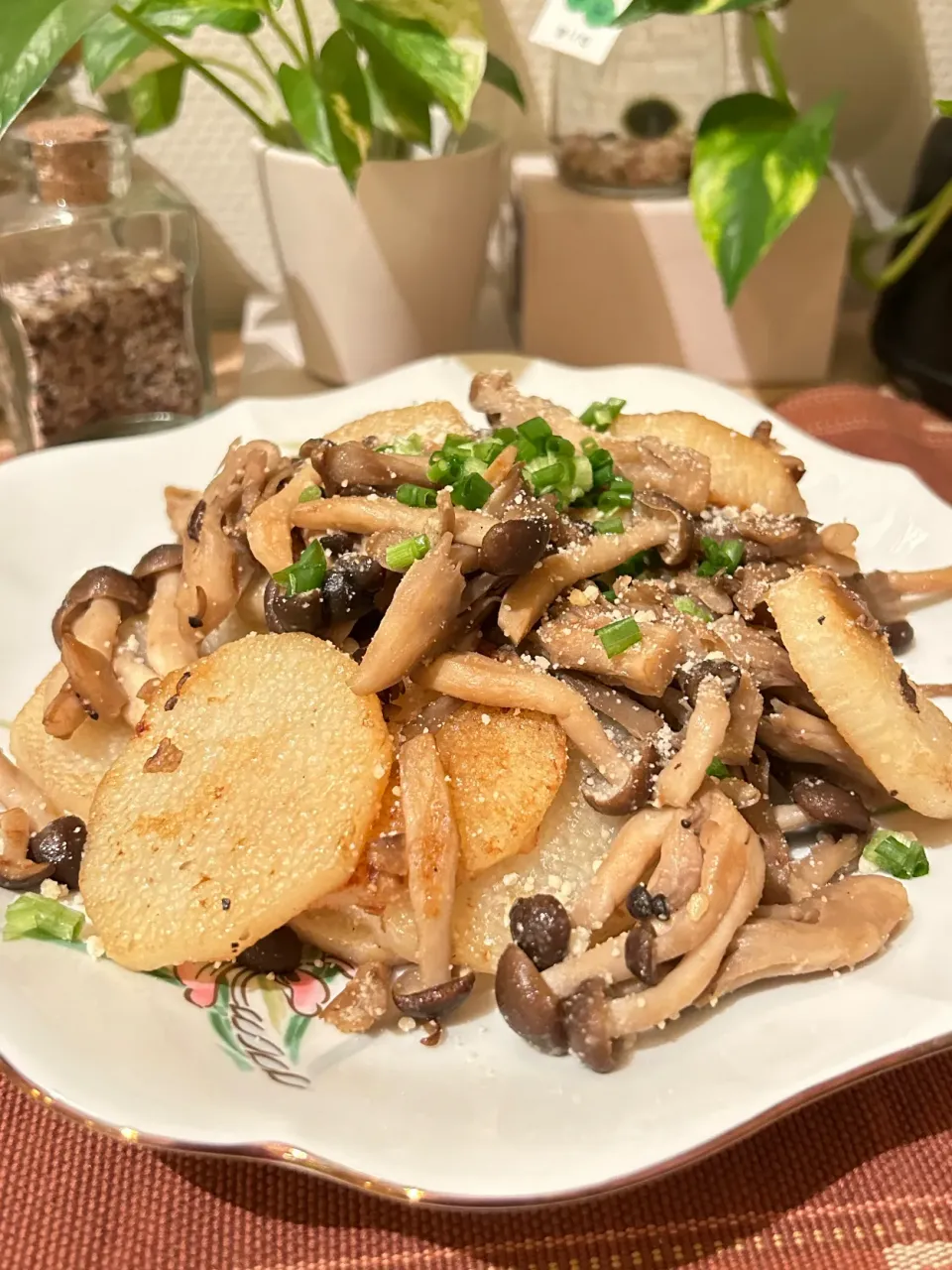 長芋ときのこのバター醤油炒め|だまさん