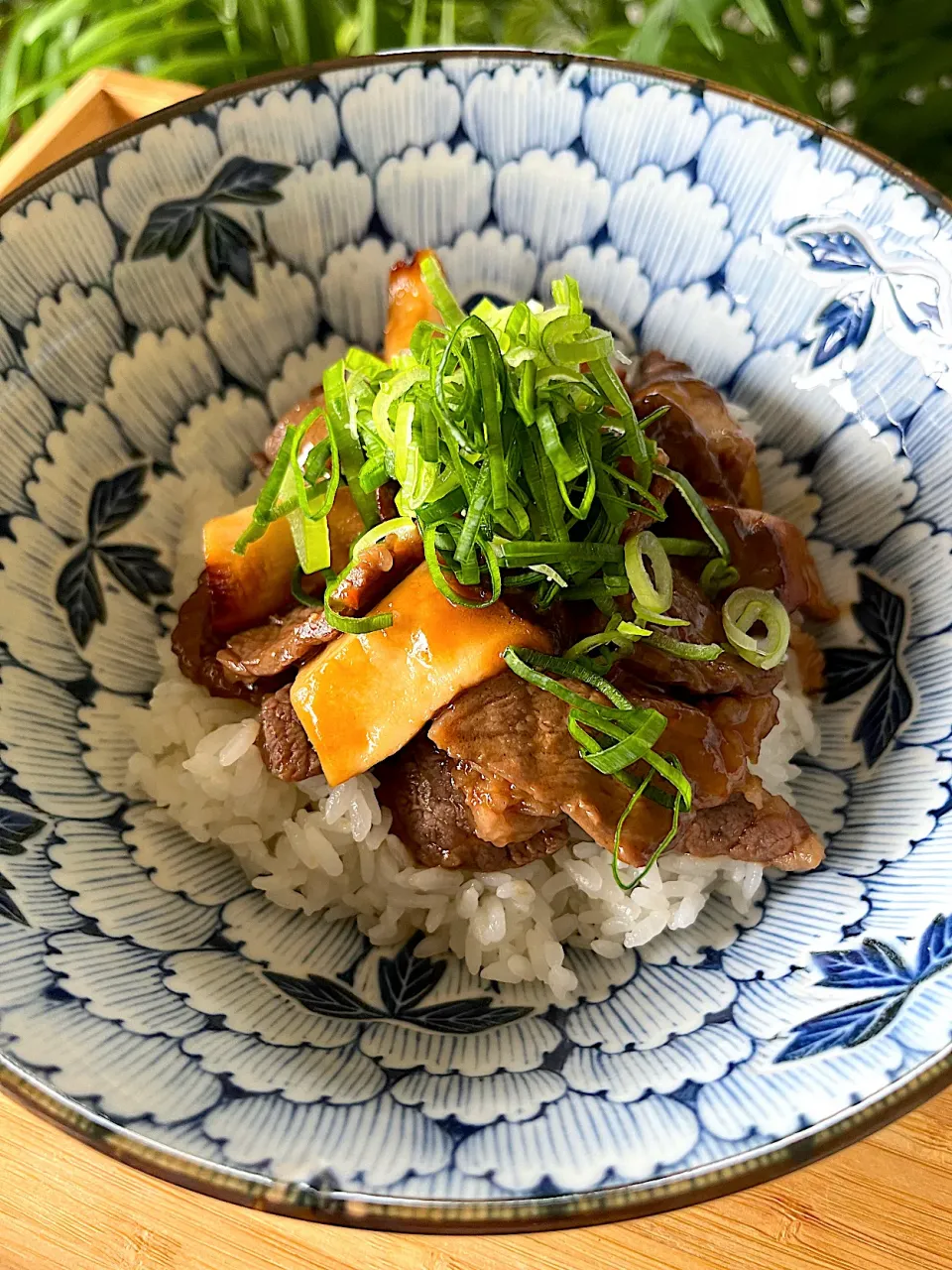 干しエリンギのカルビ丼|高野豆腐さん