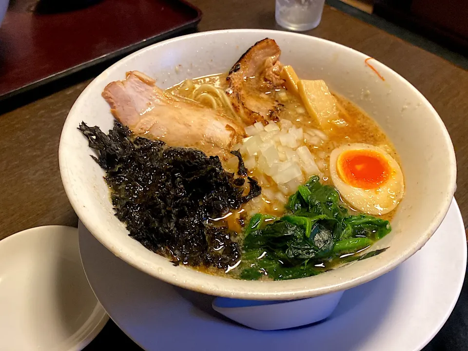 Snapdishの料理写真:しょうゆラーメン|みささん