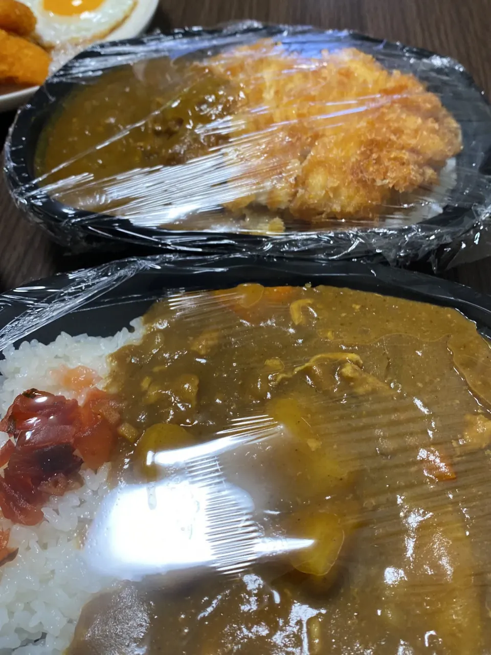 よろずやカレー食べ比べ|けんさん