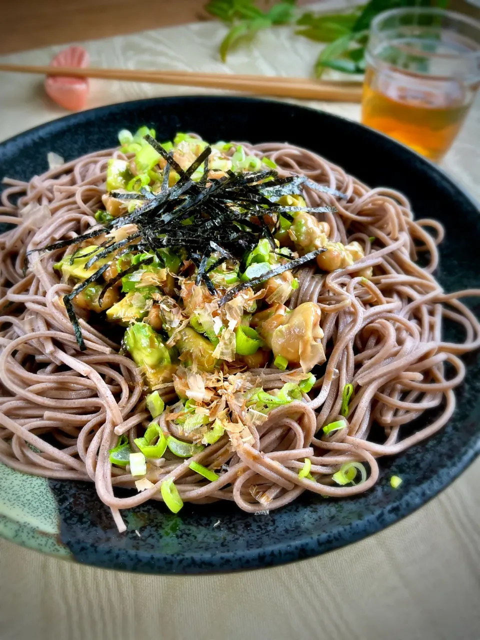 アボガド納豆蕎麦|スイーツポテトさん