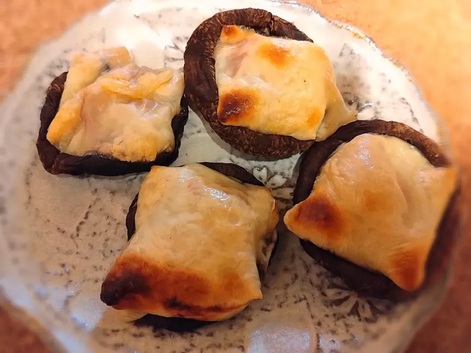 しいたけのチーズ焼き|ささん