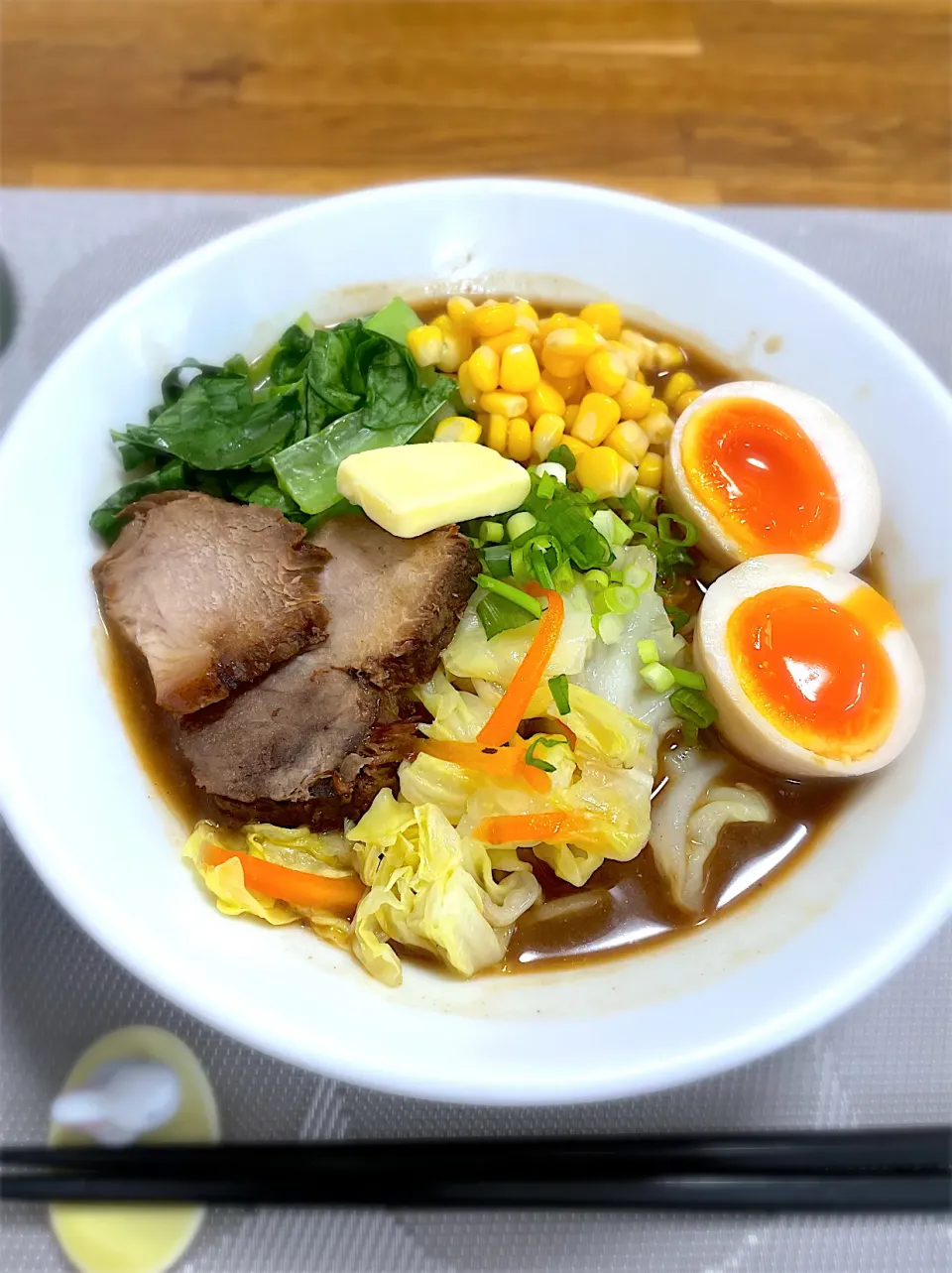 Snapdishの料理写真:海老味噌バターコーンラーメン|morimi32さん