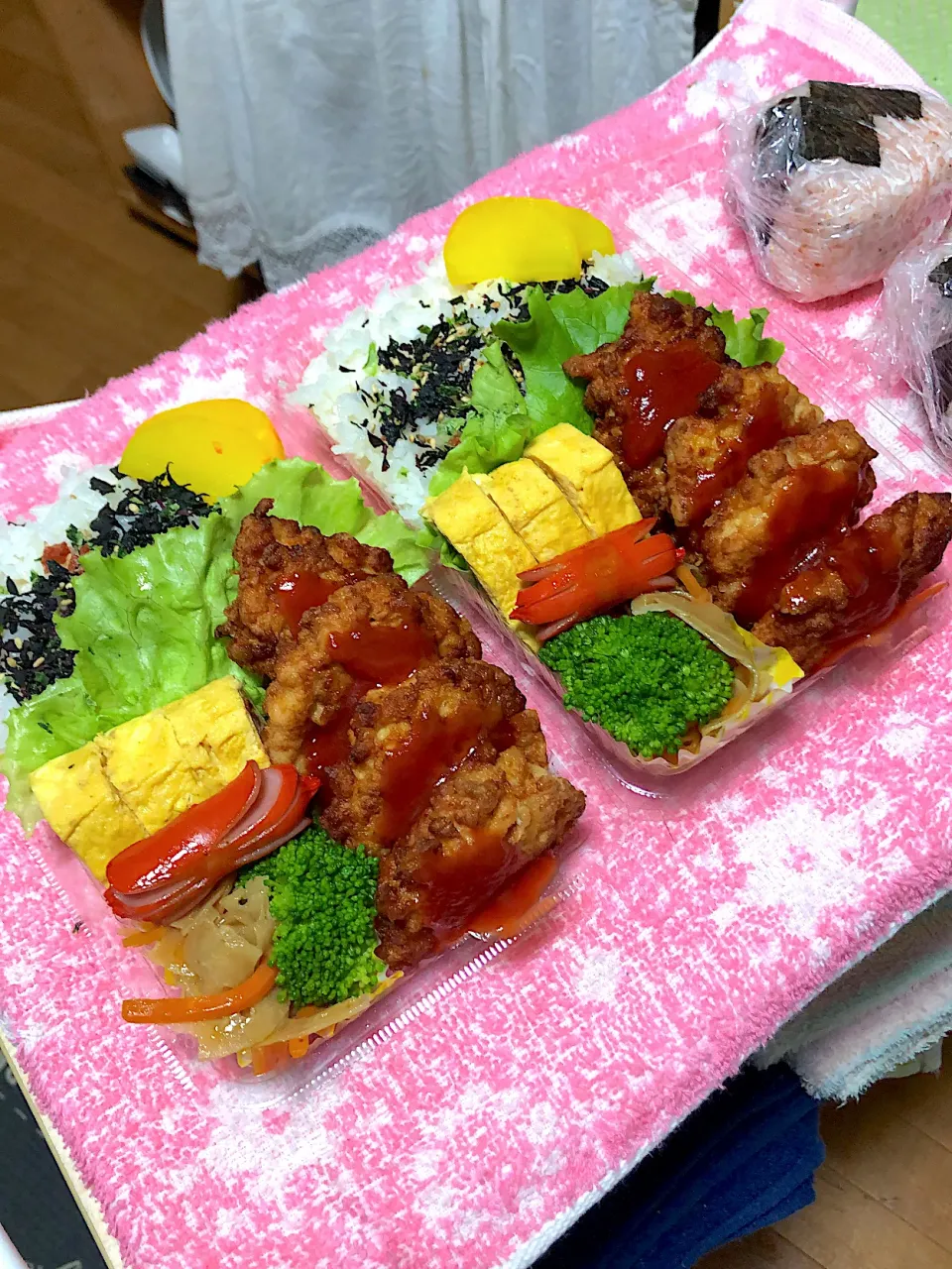 Snapdishの料理写真:手作り鶏胸肉ナゲット弁当|魅耜さん