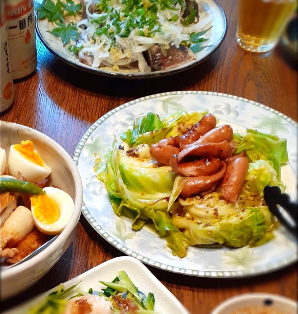 メルトロリッチな家飲みのもう一品🍻
春キャベツとソーセージの粒マス焼き