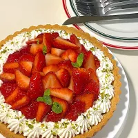 Snapdishの料理写真:いちごのタルト🍓🍓✨|さくらさん