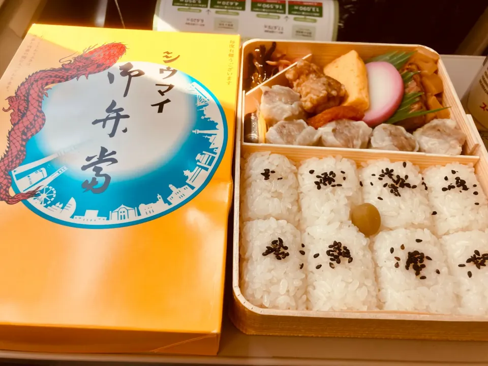 日本一売れている駅弁「崎陽軒シウマイ弁当」|Go Satoさん