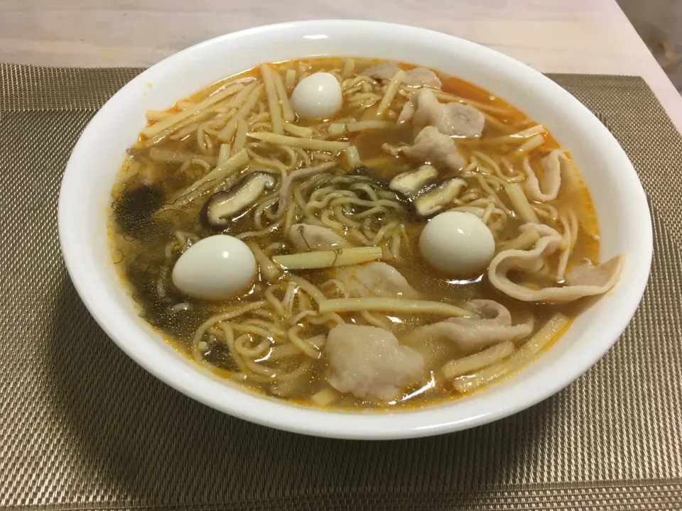 酸辣湯麺|ももさん