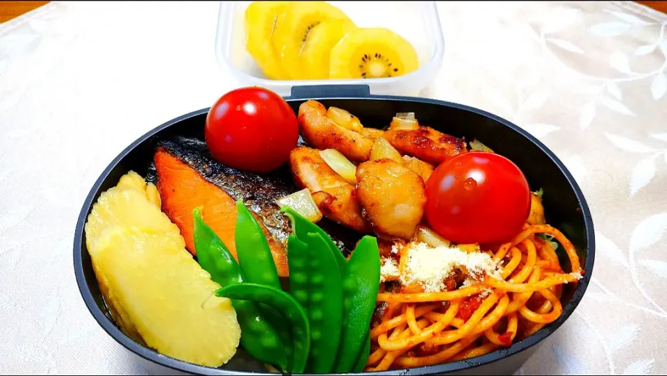 5/9のお弁当🍱
海苔弁当|卯月さん