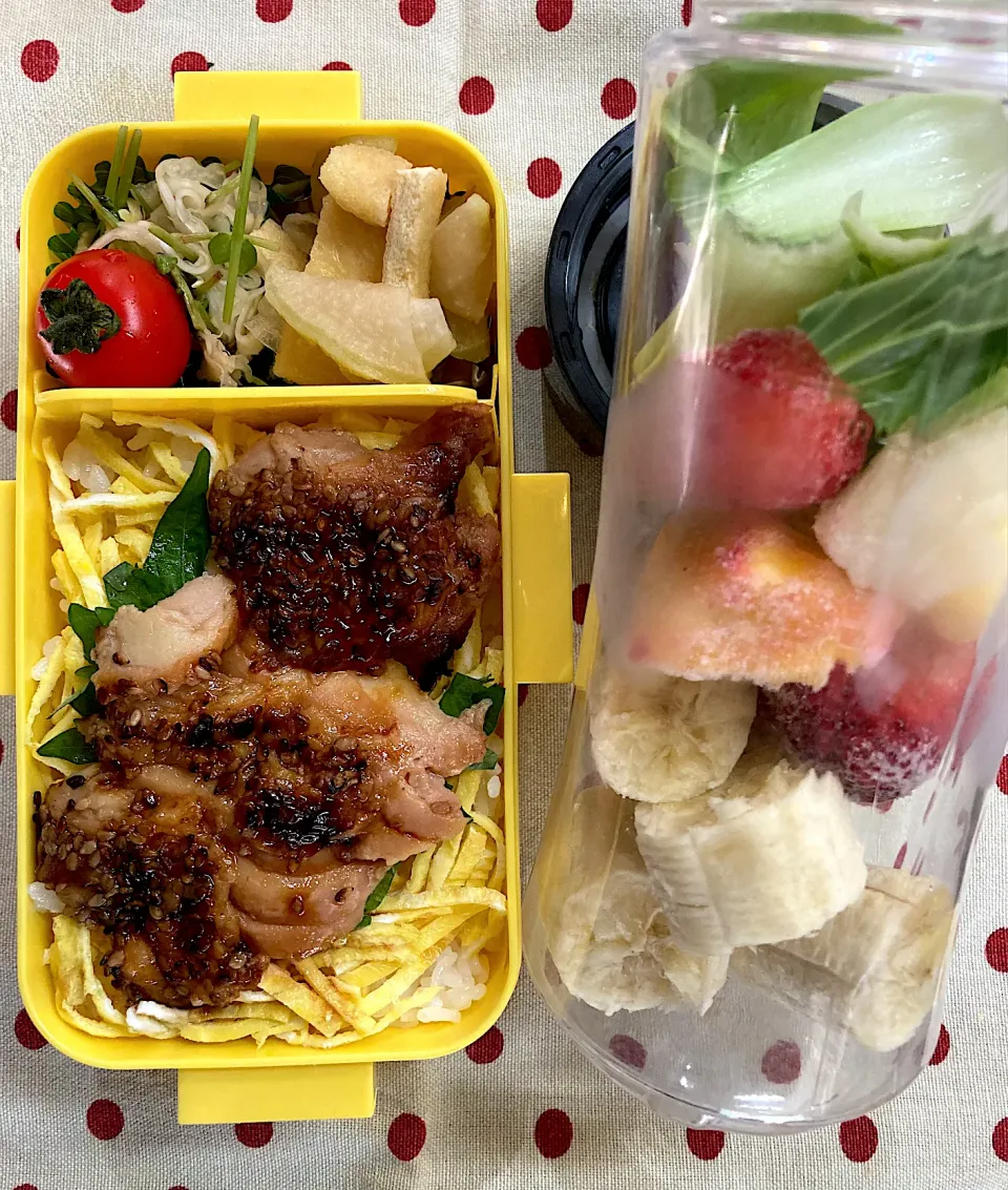 Snapdishの料理写真:5月11日 娘のみの お弁当🍱|sakuramochiさん