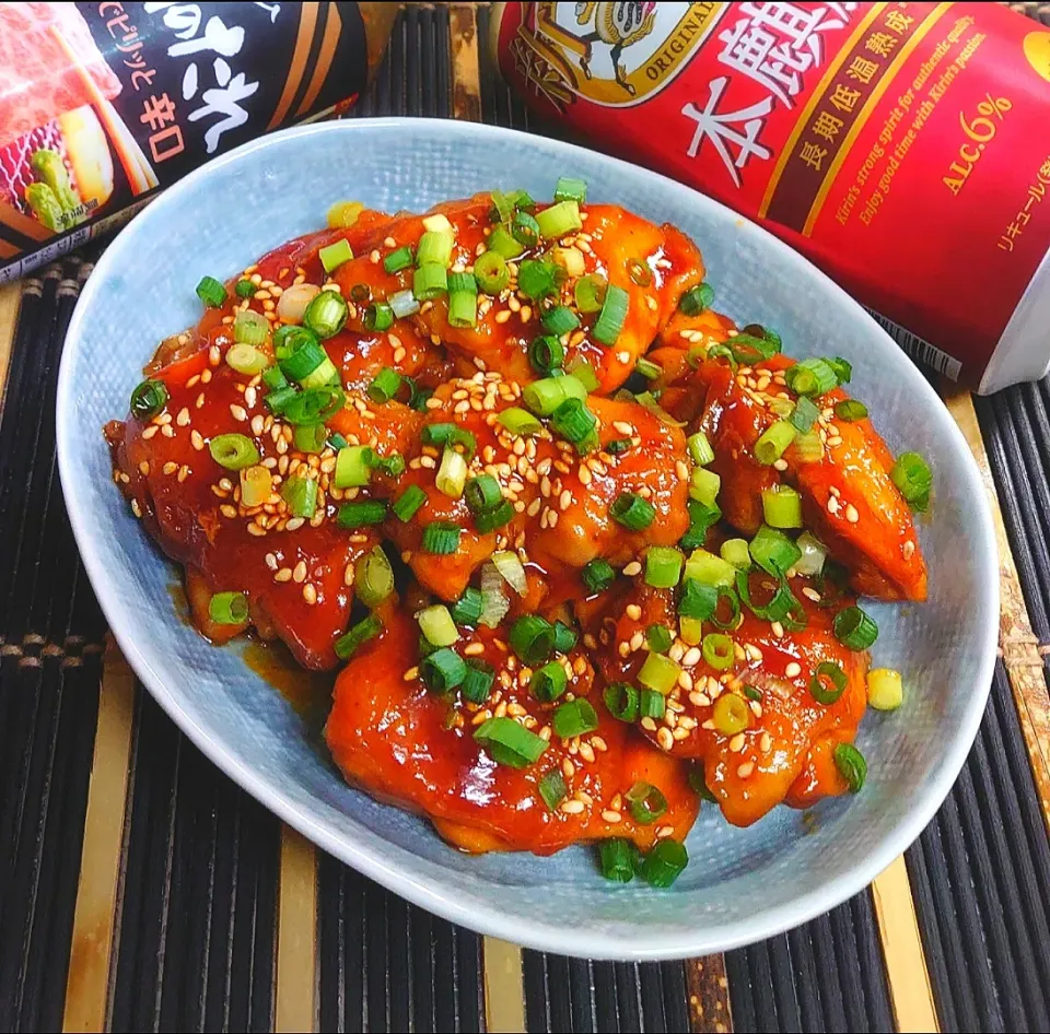 【おうち居酒屋ごはん】焼肉のたれチャップ甘辛照り焼きチキン|からあげビールさん