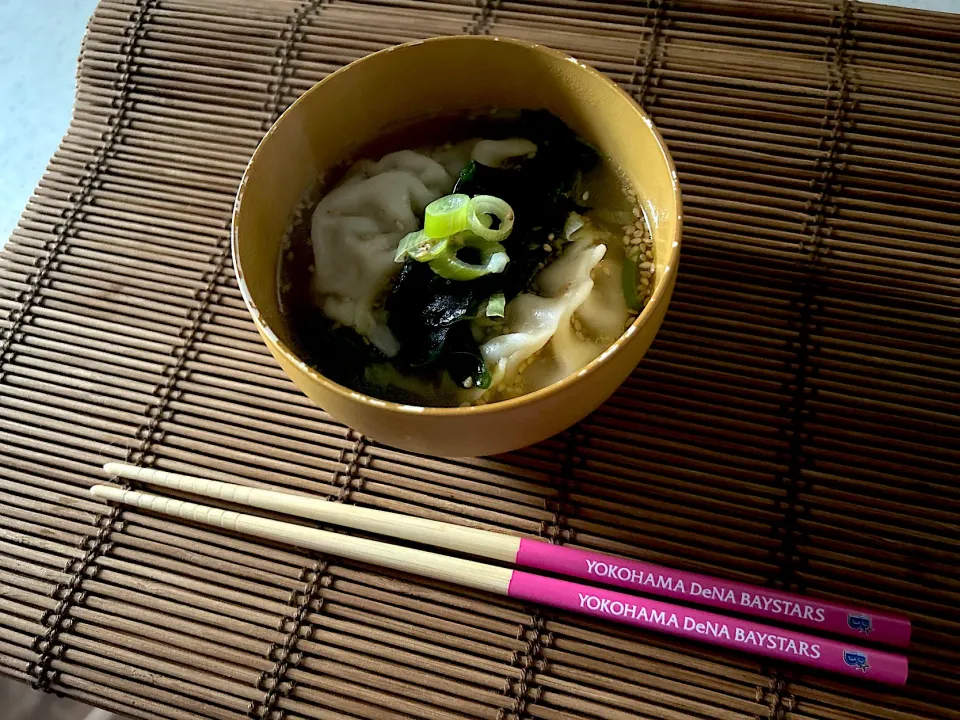 餃子が余り過ぎたので、餃子入りスープ🍲を|Megさん