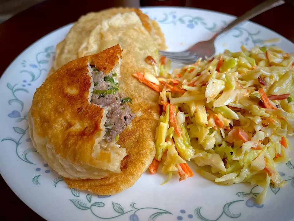 Khuushuur - Home-made Mongolian "flat fried dumplings”|Laki Maikaʻiさん