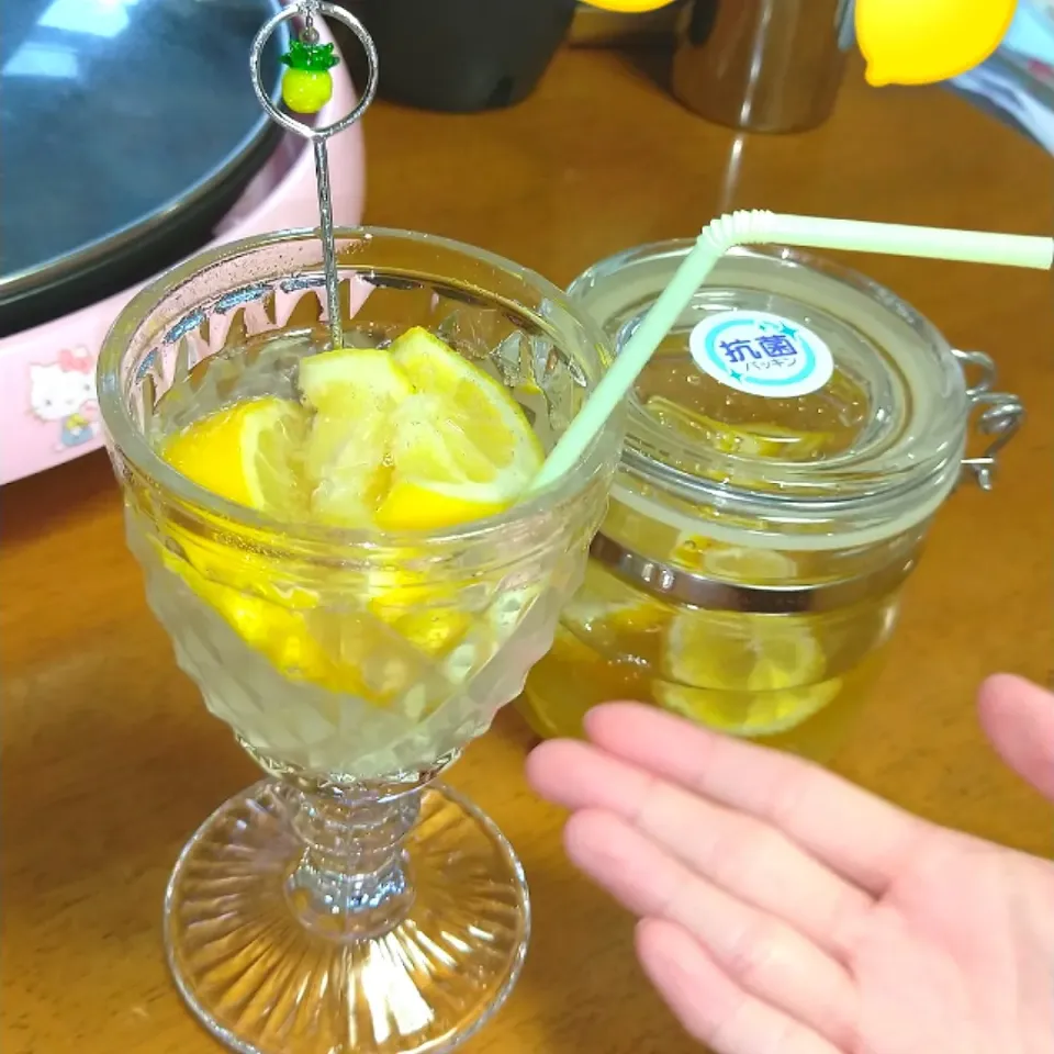 レモネードスカッシュ🍋|とししいたけさん