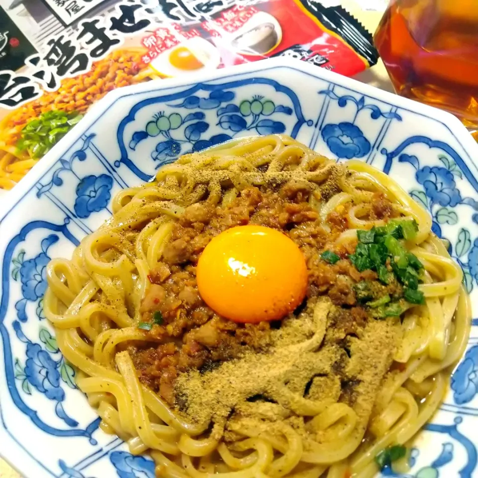 冷凍食品☆麺屋はなび監修の台湾まぜそば|うたかた。さん