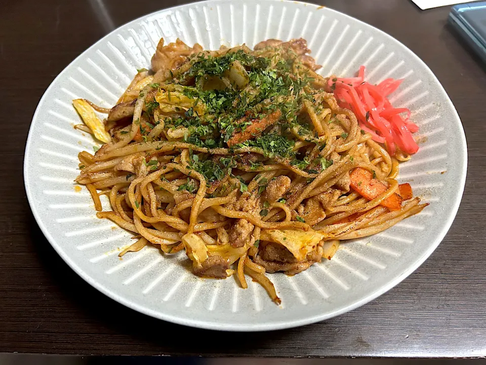 Snapdishの料理写真:焼きそば（生麺使用）|ですけさん