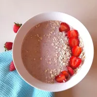 Snapdishの料理写真:Breakfast bowl🍓|Gülşən Alxasovaさん