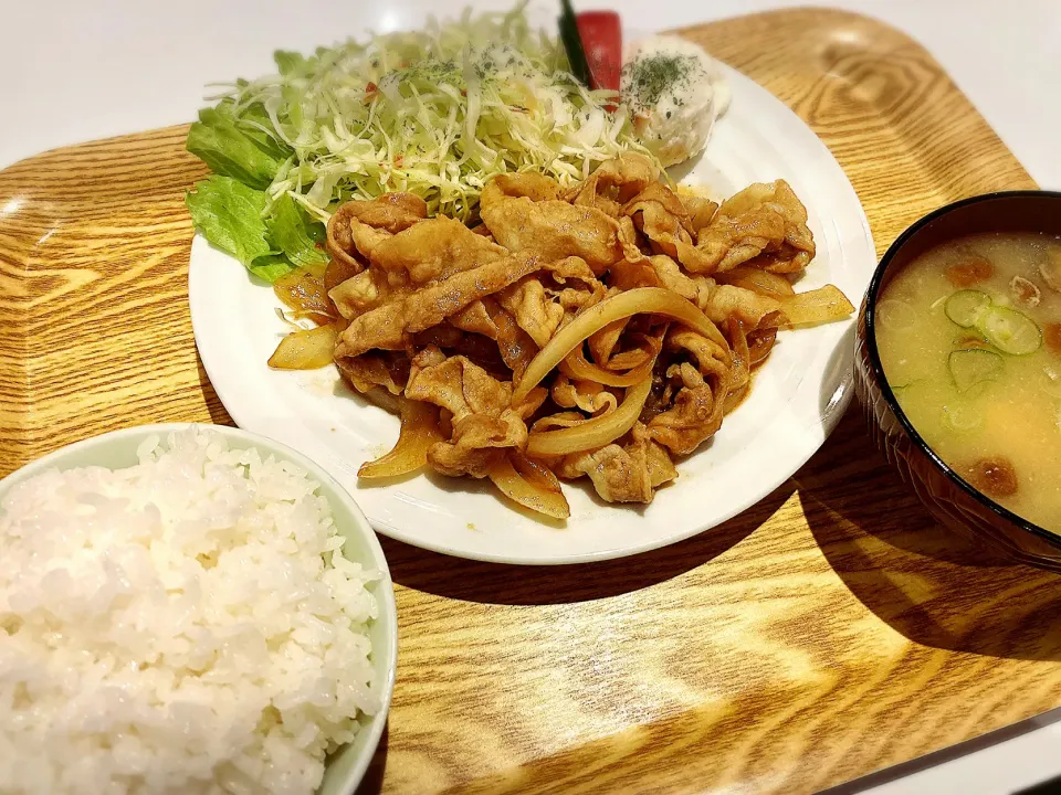 十和田バラ焼き定食 ¥950|Blue Moon Caféさん