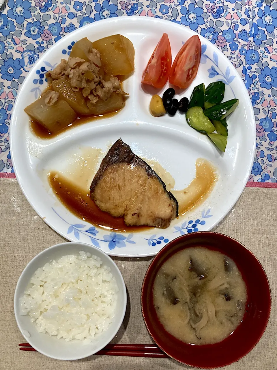 ぶりの照り焼きと大根甘辛煮|おしゃべり献立さん