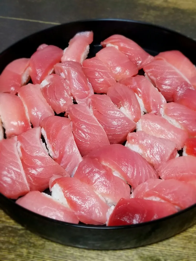 パパ作👨マグロの握り寿司|ぱんだのままんさん