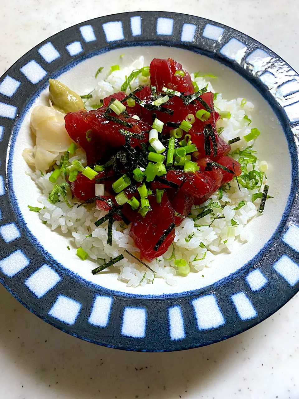 めばち鮪漬け丼|こっぷさん