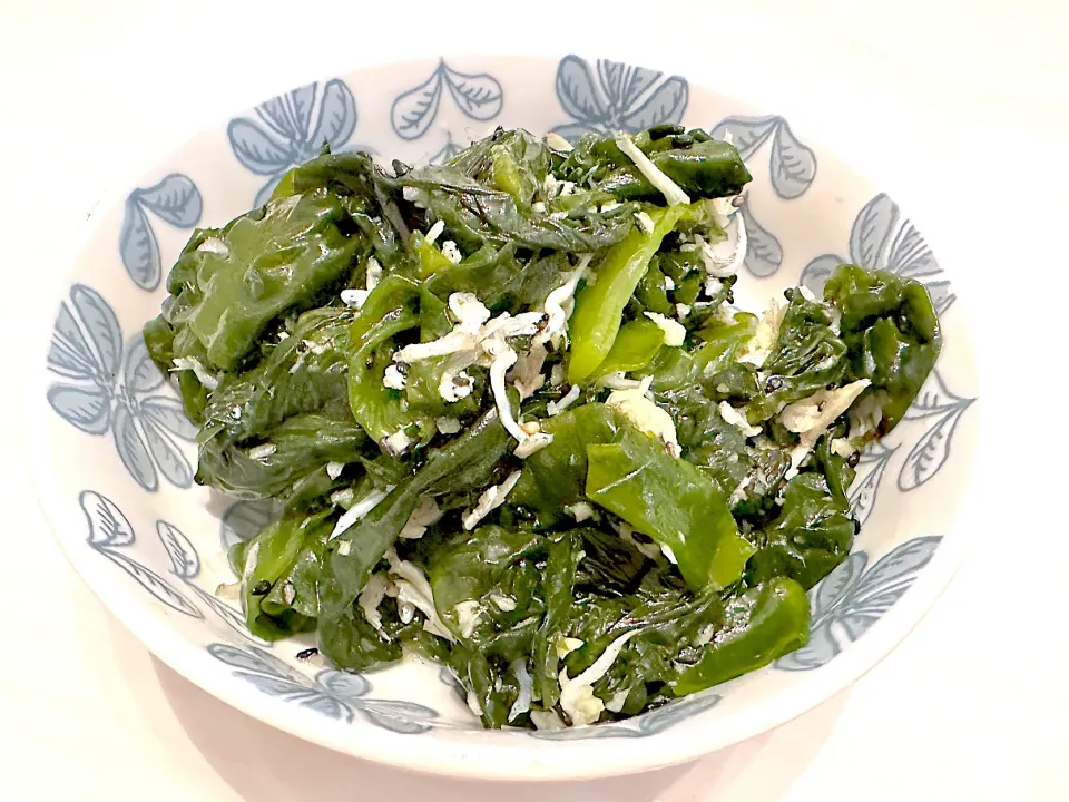 わかめとしらすのナムル|ゆみさん