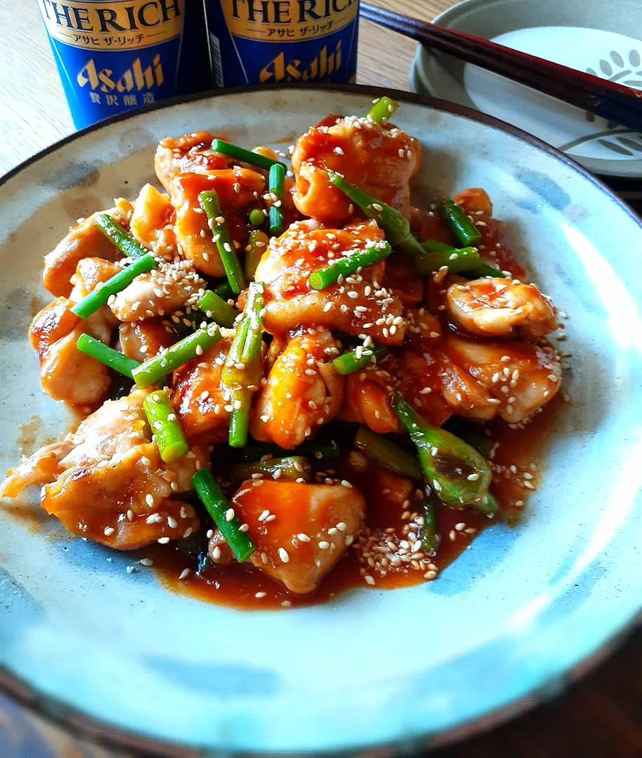 からあげビールさんの料理 【おうち居酒屋ごはん】焼肉のたれチャップ甘辛照り焼きチキン|fumfumさん