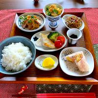 アルモンデちょこちょこランチ🥢