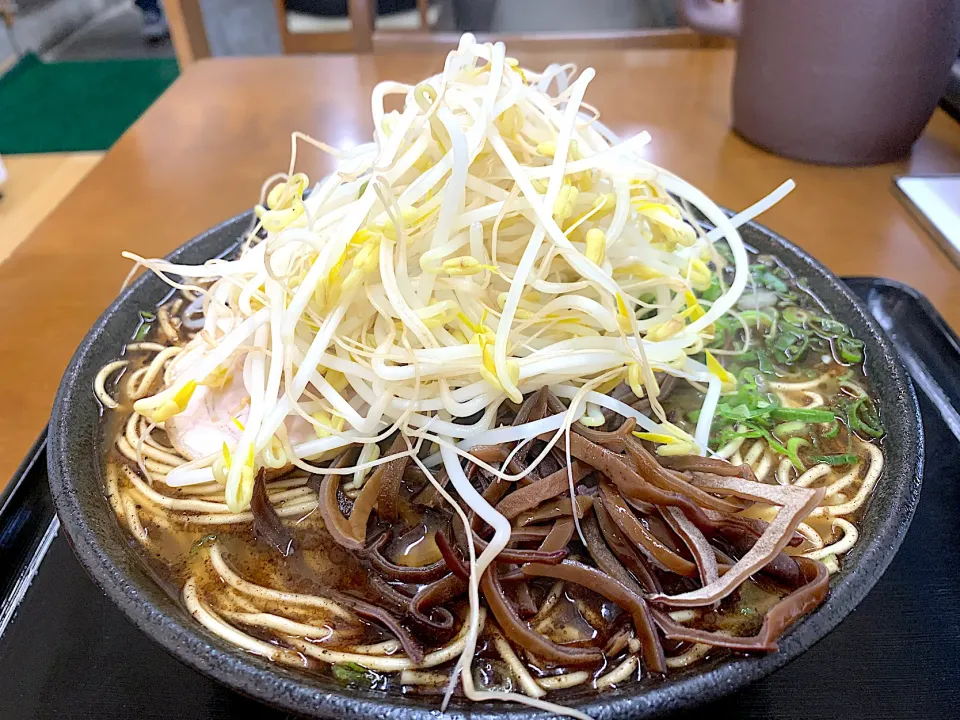 大盛ラーメン|ぶりっとさん