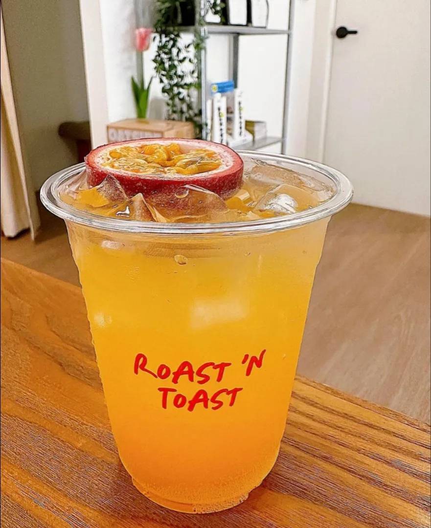 Passion Fruit Sparkling 🥤🧡😋
...
...
Sour & Super Refreshing|An'leeさん