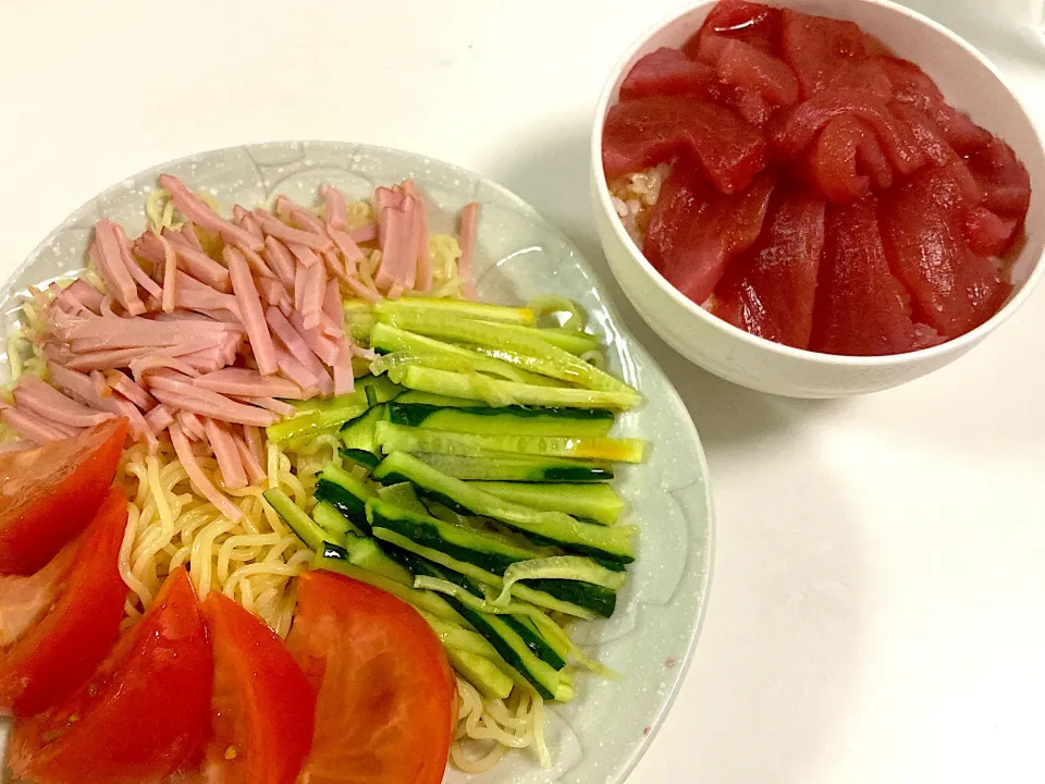 冷やし中華とマグロ丼|Hiromiさん