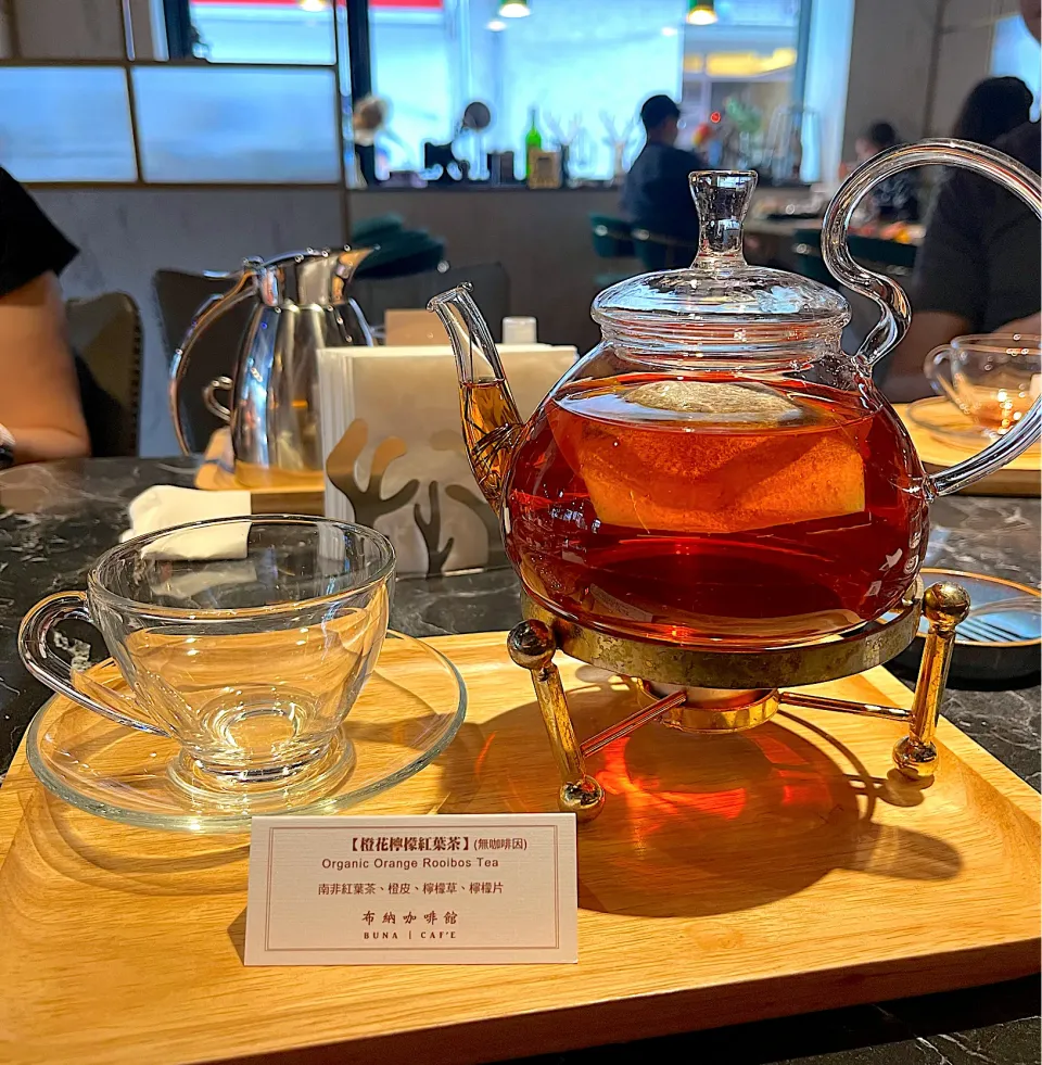 Organic oranges rooibos tea|skyblueさん