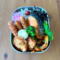 シャケ弁