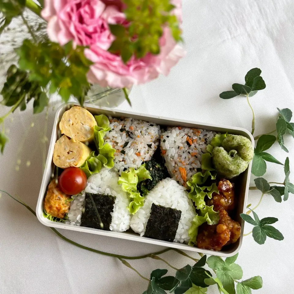 5/18❤︎主人のおにぎり弁当🍙🌱|Makinsさん