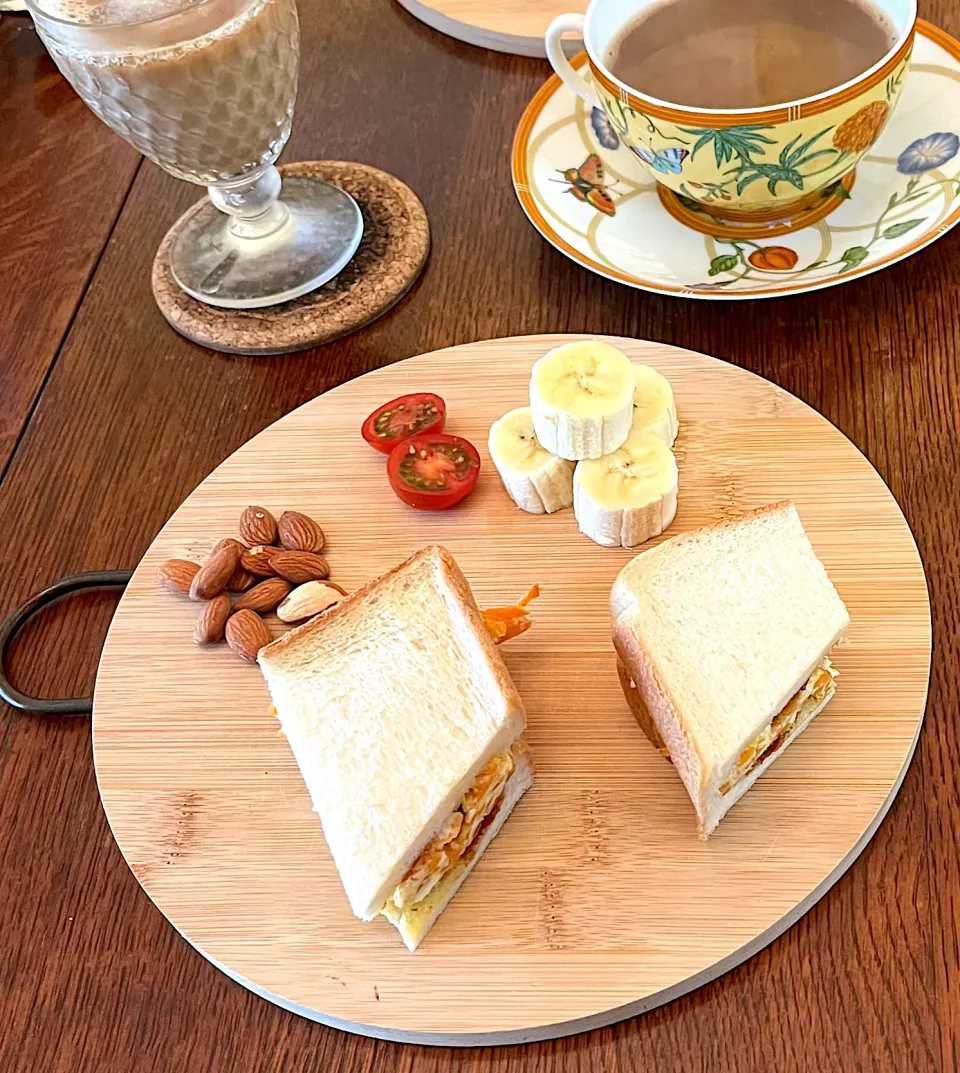 朝ごはん♯オムレツサンドイッチ♯食パン|小松菜さん