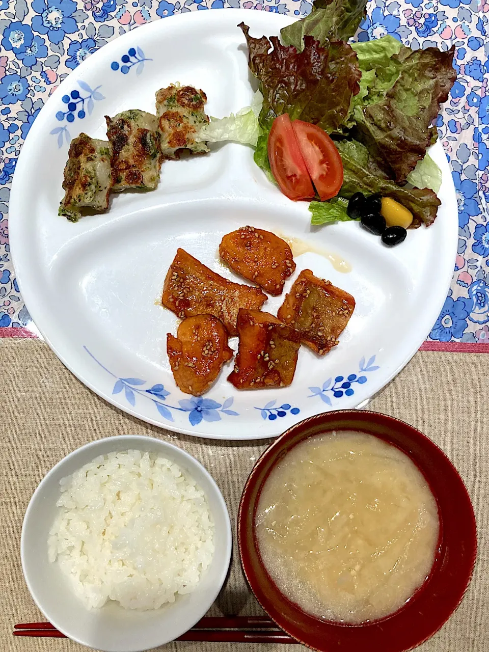 鮭の甘酢焼きとちくわの磯辺焼き|おしゃべり献立さん