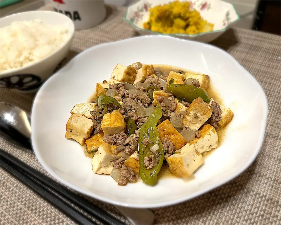 厚揚げでつくる麻婆豆腐✨|あちゃこさん