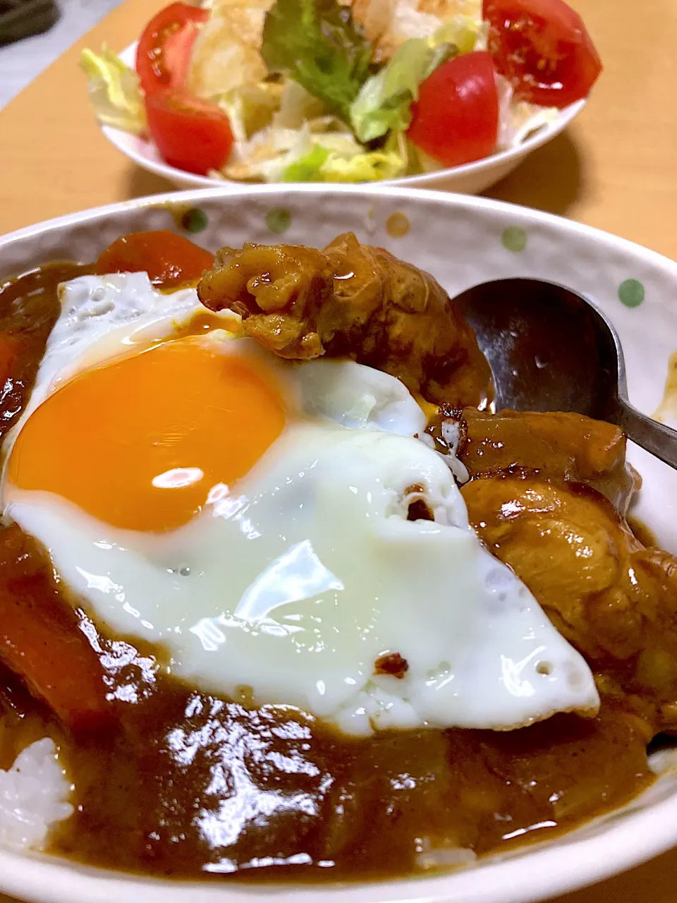 Snapdishの料理写真:単身赴任中の男飯(チキンカレー)|おおもりの星さん