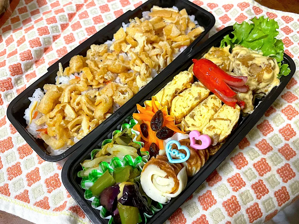 お弁当★みそマヨチキン、なめたけ卵、キャベツのウスターおかか和え、キャロットラペ、なすとピーマンのポン酢絡め、チーズちくわ、お揚げのっけ寿司|ハルさん