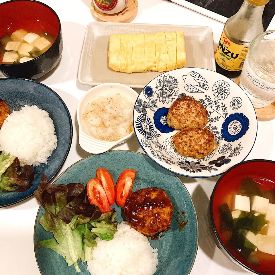 2種類のハンバーグ|かめぱんさん